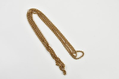 Lot 228 - A 9ct yellow gold muff chain, length 142cm, 25.7g