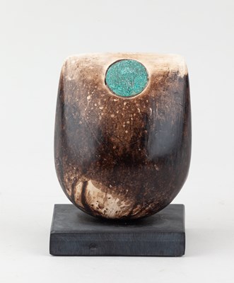 Lot 515 - PETER HAYES (born 1946); a small raku bow on...