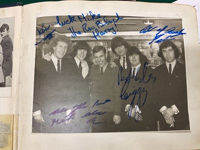 Lot 1524 - The quite extraordinary album of autographs...