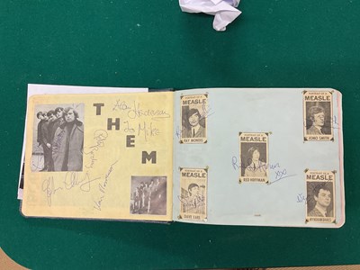 Lot 1524 - The quite extraordinary album of autographs...