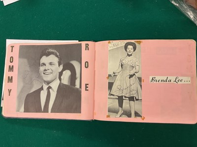 Lot 1524 - The quite extraordinary album of autographs...