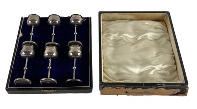 Lot 1147 - ABRAHAMS BROTHERS; a cased set of six Edward...