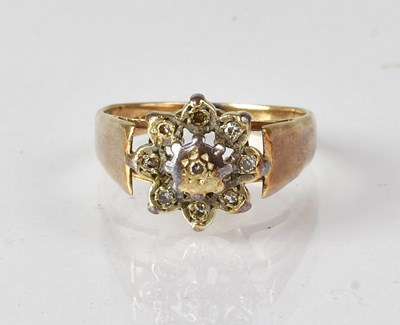 Lot 615 - A 9ct yellow gold ring illusion set with tiny...