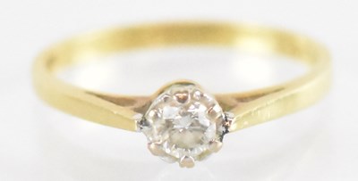 Lot 1257 - An 18ct yellow gold diamond solitaire ring,...