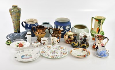 Lot 901 - A collection of sundry and decorative ceramics...