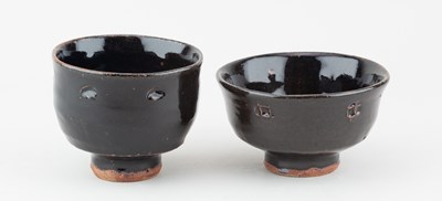 Lot 376 - JIM MALONE (born 1946); a stoneware chawan...