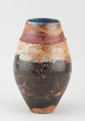 Lot 617 - ROBIN WELCH (1936-2019); an ovoid stoneware...