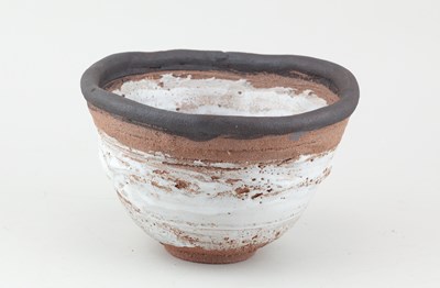 Lot 593 - ROBIN WELCH (1936-2019); a stoneware bowl...