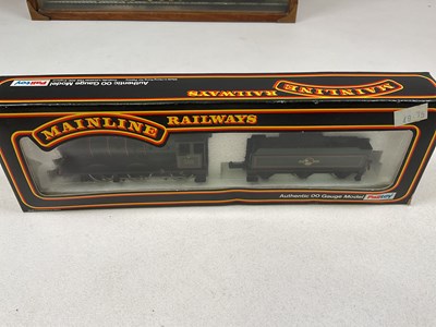 Lot 135 - An Airfix Stephenson's Rocket diorama,...