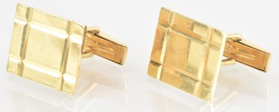 Lot 1282 - A pair of 14ct yellow gold cufflinks, combined...