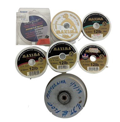 Lot 428 - A quantity of fly fishing spools and various...