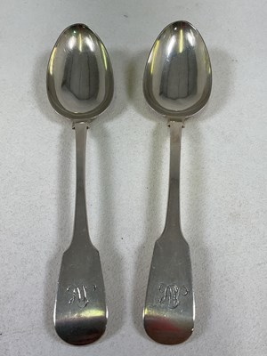 Lot 1503 - A pair of George IV hallmarked silver Fiddle...