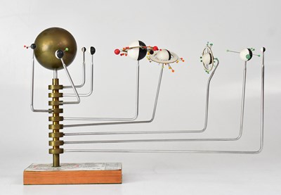 Lot 168 - A mid/late 20th century orrery by Planetaria,...