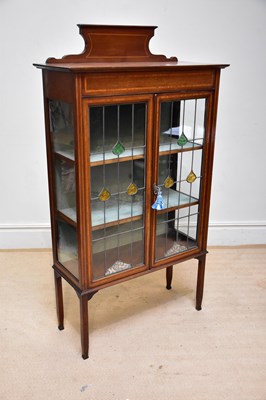 Lot 135 - An Art Nouveau inlaid mahogany display cabinet,...