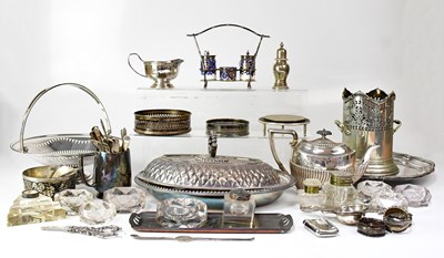 Lot 552 - Various hallmarked silver items including a...