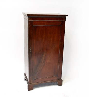 Lot 73 - A Georgian-style mahogany cupboard with a...