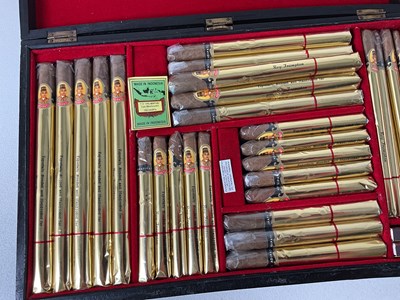 Lot 76 - A box of Roy Frampton cigars of various sizes,...