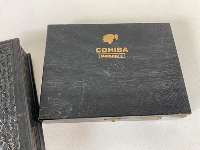 Lot 76 - A box of Roy Frampton cigars of various sizes,...