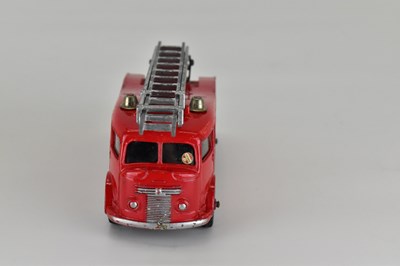 Lot 229 - DINKY SUPERTOYS