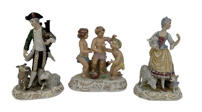 Lot 653 - An early 20th century Continental porcelain...