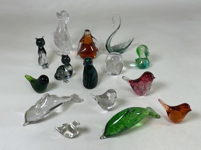 Lot 257 - A group of stylised glass birds and animals...