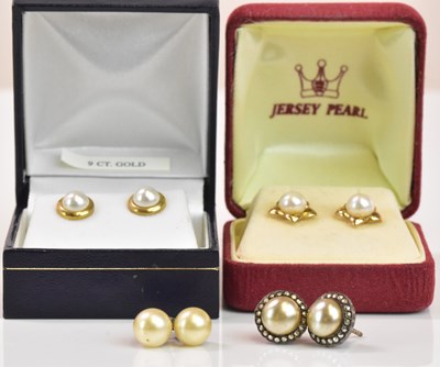 Lot 1221 - Two pairs of 9ct yellow gold and cultured...