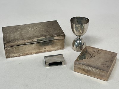 Lot 1459 - A George V hallmarked silver jewellery box...