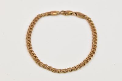 Lot 1215 - A 9ct yellow gold fine link bracelet, approx 4....