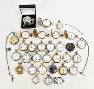 Lot 586 - A collection of vintage pocket watches,...