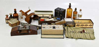 Lot 717 - A collection of scientific related items...