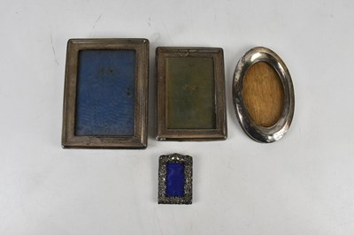 Lot 509 - BOOTS PURE DRUG COMPANY; a George V hallmarked...