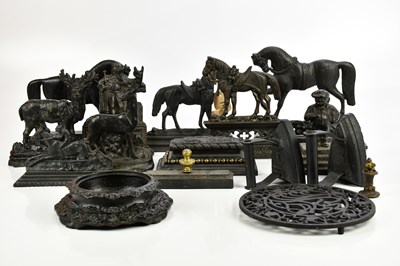 Lot 527 - A collection of Victorian and later metalware...