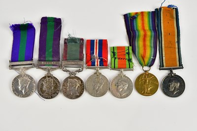 Lot 1279 - Two WWI medals awarded to W-932 Gunner S Evans,...