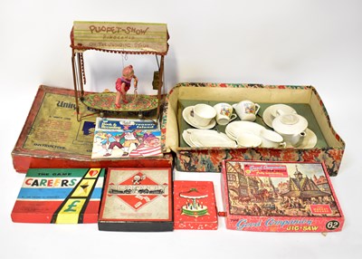 Lot 666 - A quantity of vintage toys to include a...