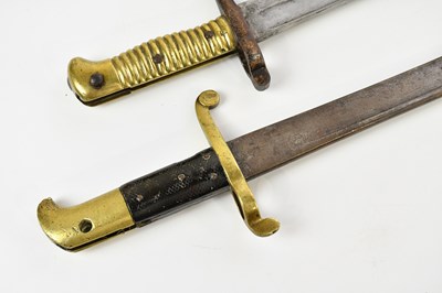 Lot 1352 - A French 1866 chassepot bayonet with scabbard...