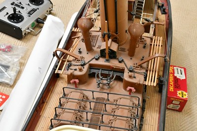 Lot 727 - CALDER CRAFT; a scale 1:32 harbour tug, 'Imara'...