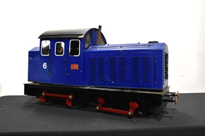 Lot 997 - A battery operated 5” gauge garden locomotive...