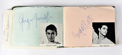 Lot 291 - A well-stocked autograph album containing...