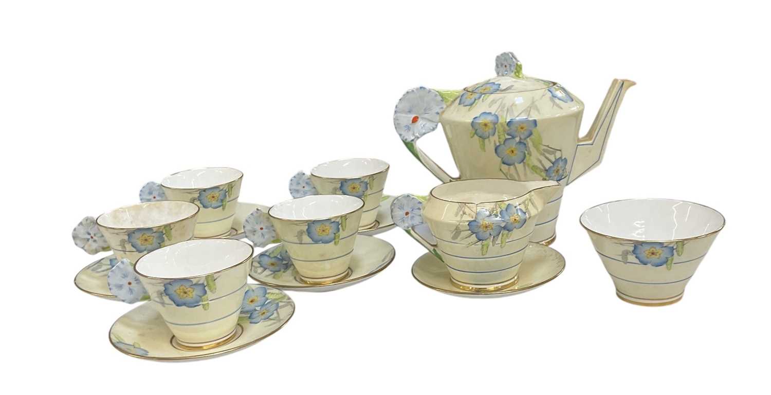 Lot 466 - ROYAL PARAGON; a fourteen piece Art Deco part...