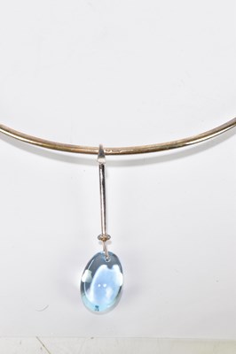 Lot 1322 - GEORG JENSEN; a 'Dew Drop' necklace ring,...
