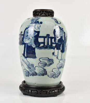 Lot 1047 - A late 19th/early 20th century Chinese vase,...