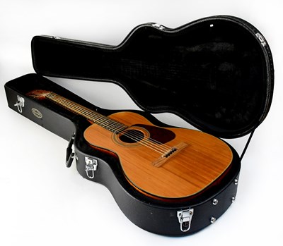 Lot 367 - FARIDA; an acoustic guitar in a Farida hard...