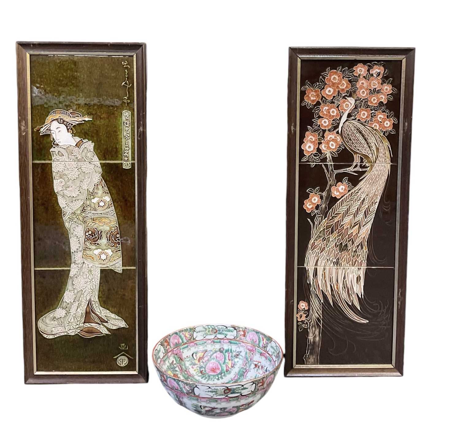 Lot 602 - A modern Chinese Famille Rose porcelain bowl,...