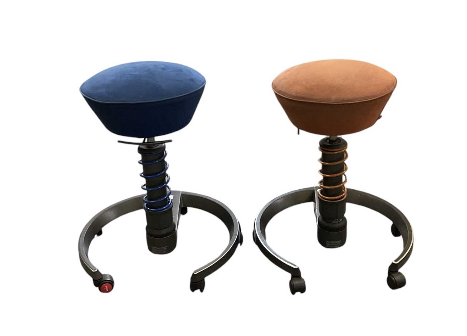 Lot 19 - A blue Swopper computer stool and a further