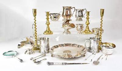 Lot 716 - A quantity of silver plated items to include a...