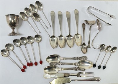 Lot 528 - A group of hallmarked small silver including a...