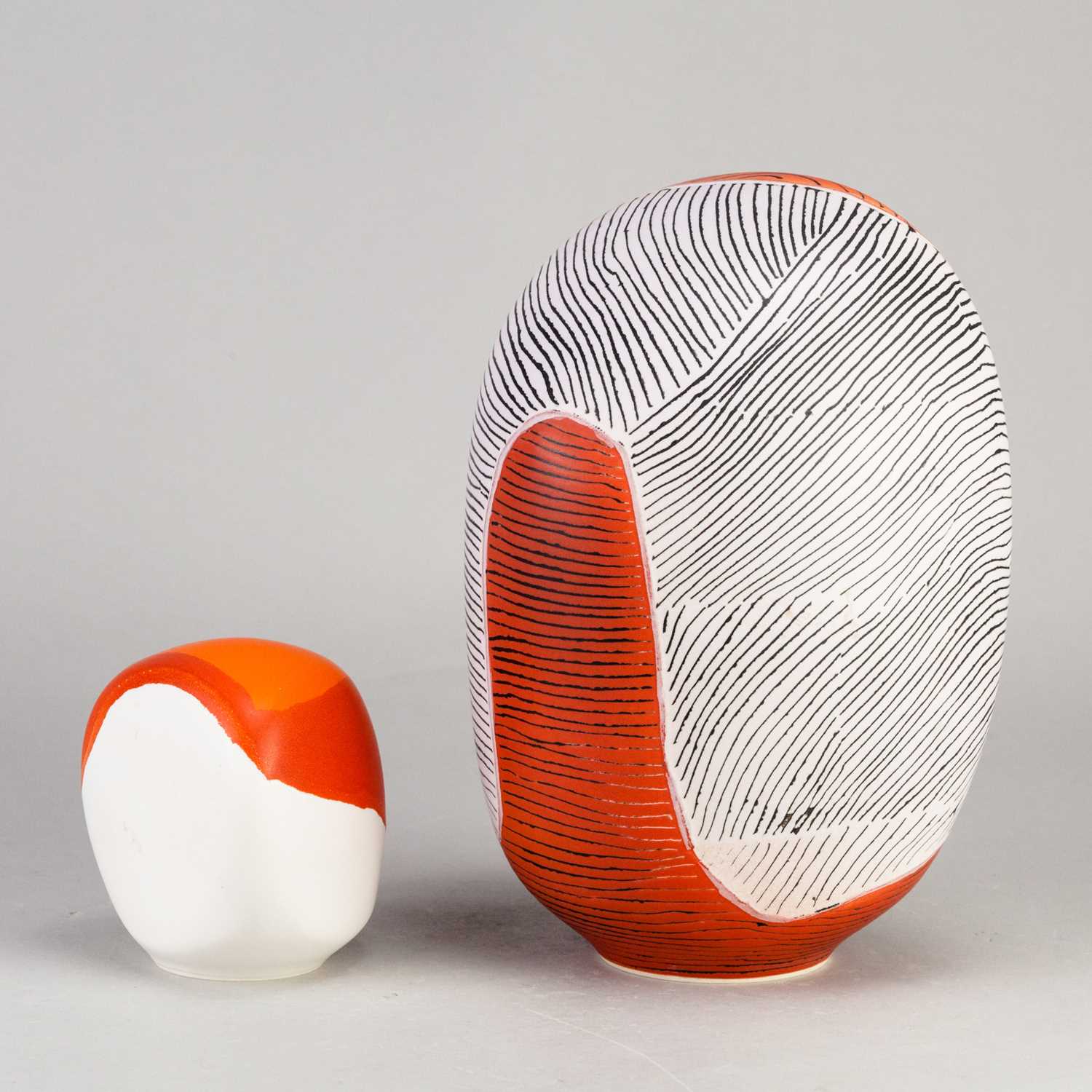 Lot 610 - PIPPIN DRYSDALE (born 1943); a porcelain...
