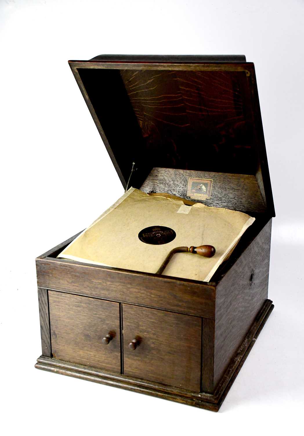 Lot 467 - Wind-up gramophone