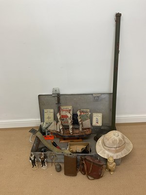 Lot 106 - A collectors' lot of military related items,...