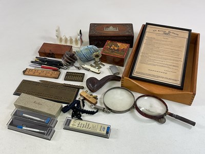 Lot 39 - A collectors' lot, including pens, wooden...